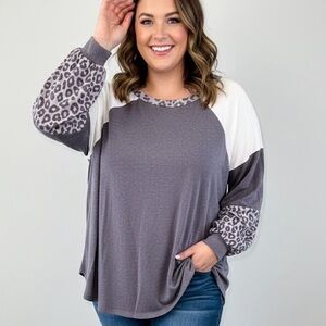 Emerald Boutique NWOT Women's Top with Leopard Print Sleeves - Purple and White